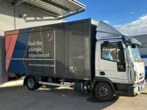 eXm Truck, eXergiemascine Showroom